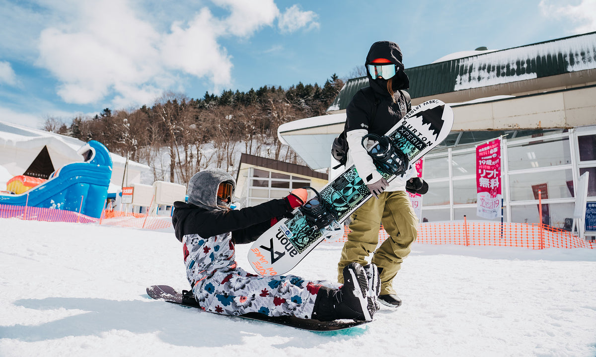 What To Pack For Snowboarding: Weekend Trip vs Week Long - Balmoral Boards