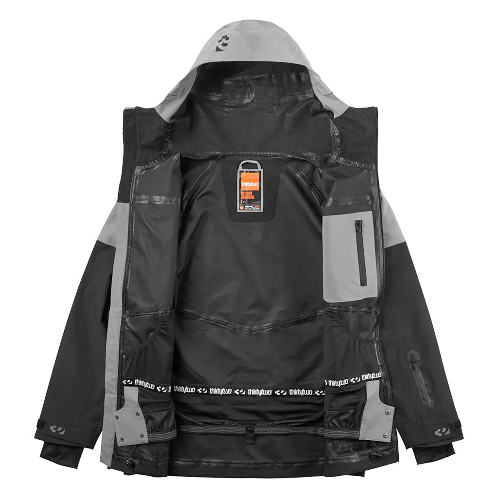 32 2026 TM3 Recycled Jacket - Black/Grey