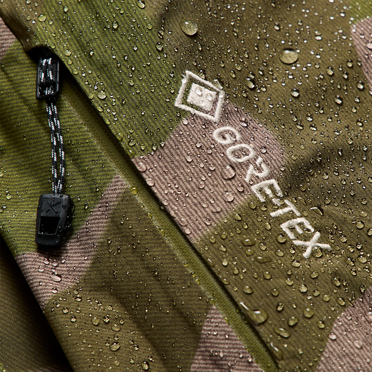 Burton 2027 AK Swash Insulated Gore-Tex Jacket - Keel Camo
