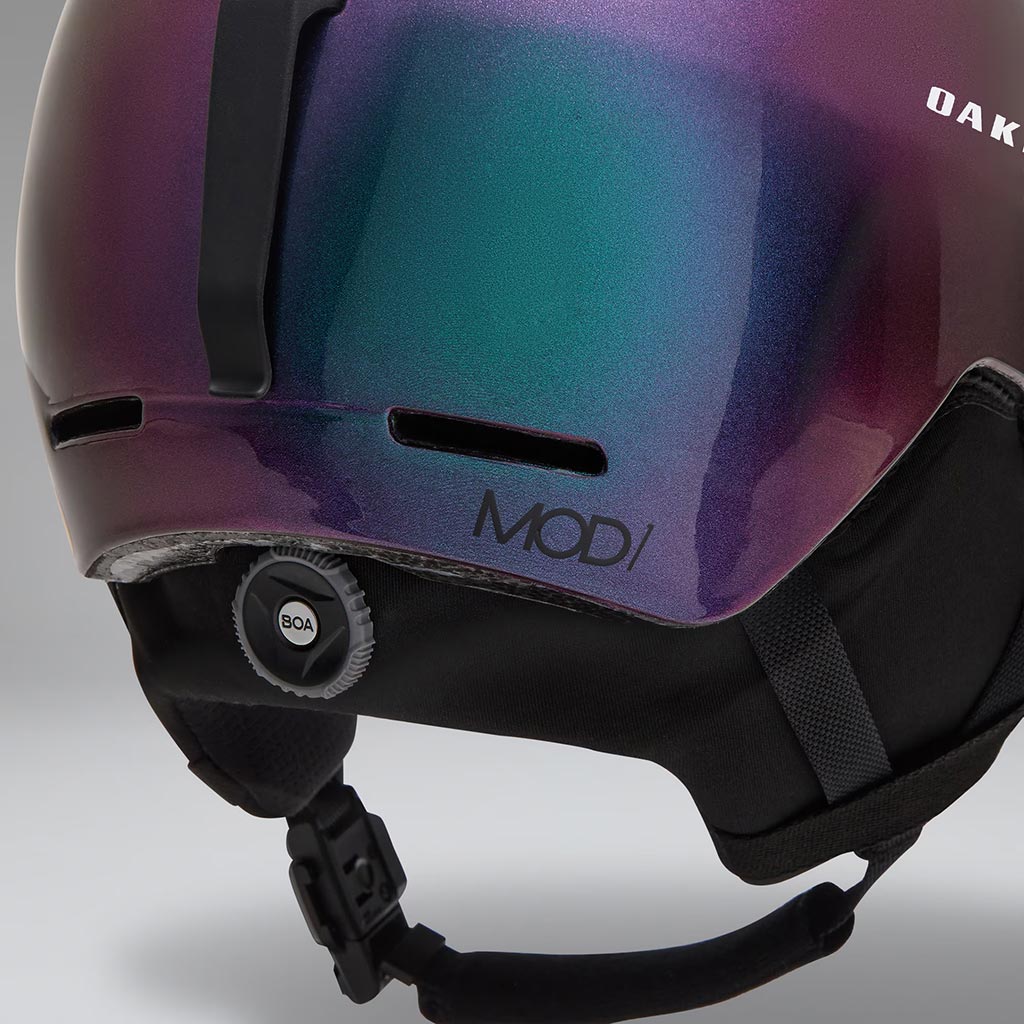 Oakley Mod1 Asian Fit MIPS Helmet - Pruple Green Colourshift