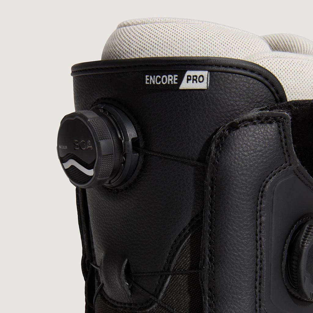 Vans 2026 Womens Encore Pro Boot - Black/White