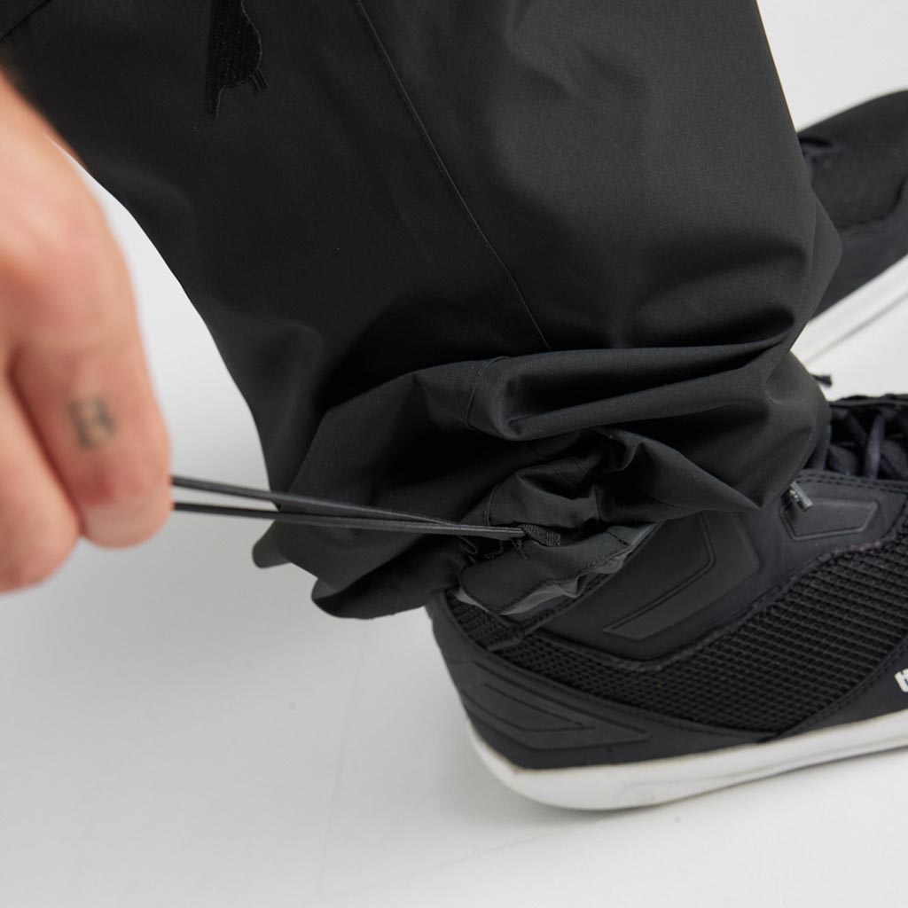 Yuki Threads 2025 Street Pant - Black