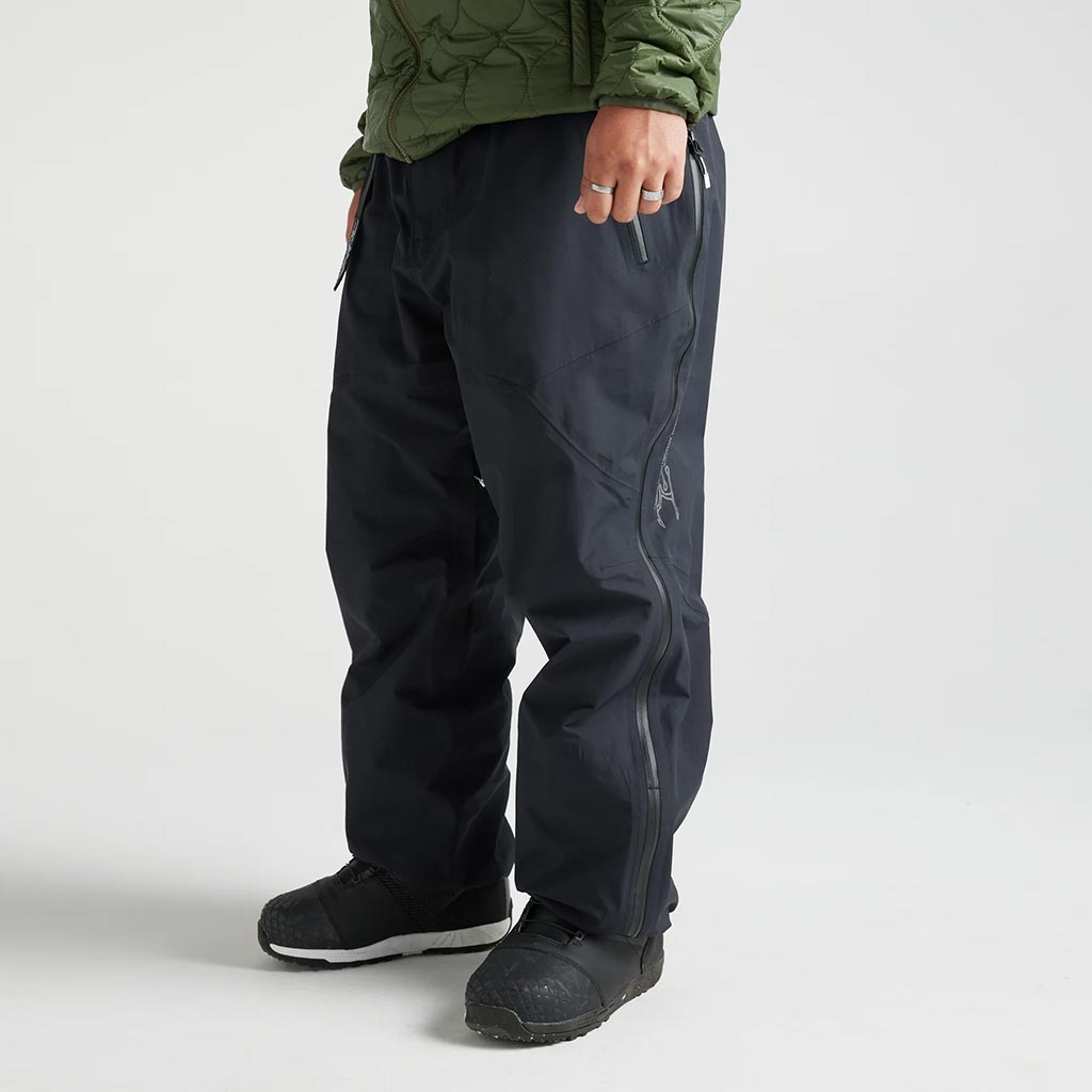 Yuki Threads 2026 Slack Country Pant - Black