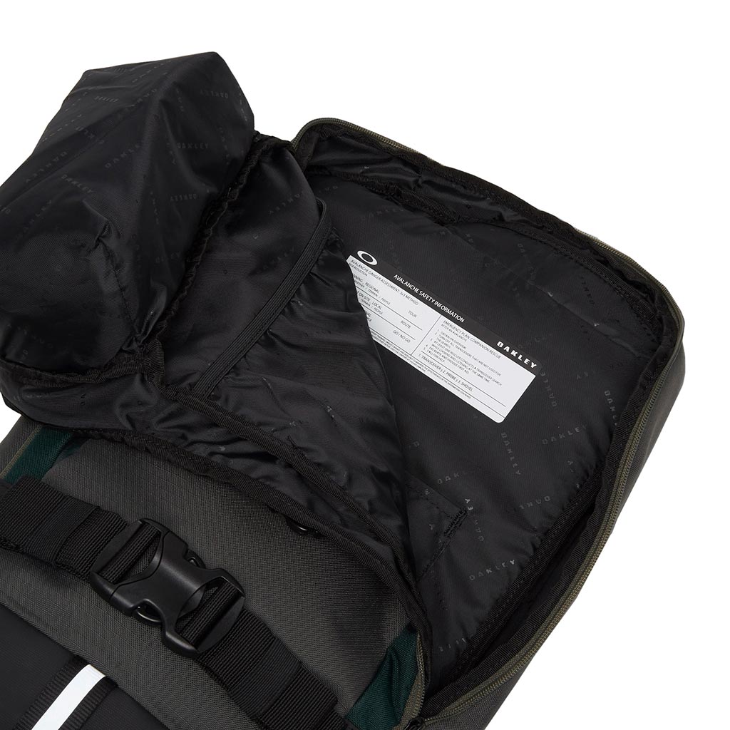 Oakley Peak RC 18L Backpack - New Dark Brush